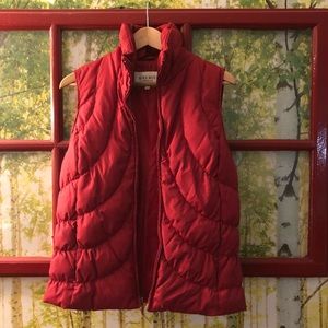 Nine West red quilted down vest